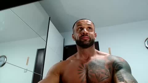 tridentmuscles online show from 11/17/25, 01:17