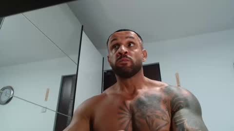 tridentmuscles online show from 11/30/25, 09:41