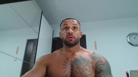 tridentmuscles online show from 12/02/25, 10:05