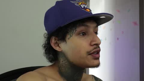 - trieone online show from 01/19/26, 02:43