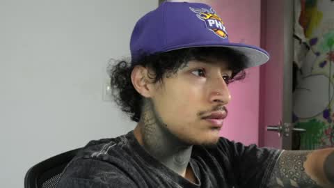 - trieone online show from 04/11/26, 02:32