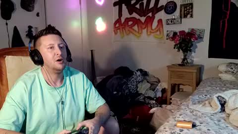 trillnonymau5 online show from 12/11/24, 02:41