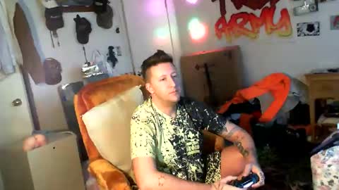 trillnonymau5 online show from 12/24/24, 07:11