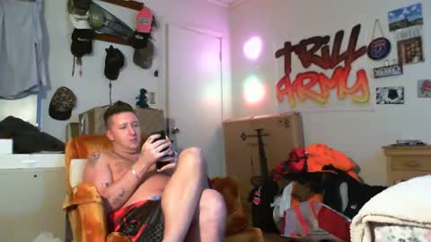 trillnonymau5 online show from 01/21/25, 09:24