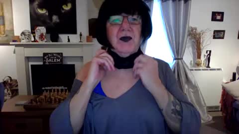 trinity1011 online show from 12/01/25, 09:25