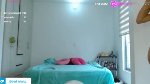 Snapshot of trinity_prestige chatting on 09/19/25, 11:55 TRINITY online show from 09/19/25, 11:55