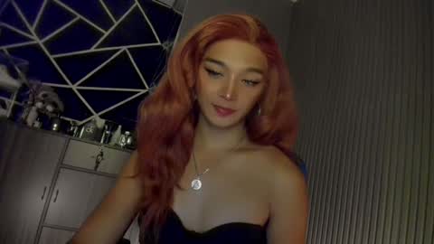 Snapshot of trinityfucksyou chatting on 12/14/24, 08:40 Ms Ella online show from 12/14/24, 08:40