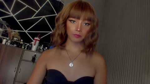 Snapshot of trinityfucksyou chatting on 01/07/25, 03:54 Ms Ella online show from 01/07/25, 03:54