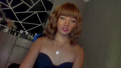 Snapshot of trinityfucksyou chatting on 01/30/25, 11:55 Ms Ella online show from 01/30/25, 11:55