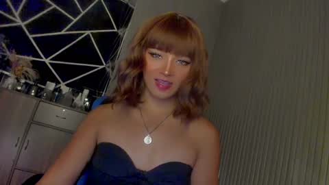 Snapshot of trinityfucksyou chatting on 02/04/25, 12:22 Ms Ella online show from 02/04/25, 12:22