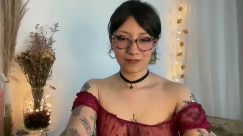 trinitysecrets online show from 12/18/25, 06:47