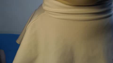 Snapshot of trioa chatting on 12/02/25, 08:26 Tony and Kristina wait you everyday start 2230-0000 GMT online show from 12/02/25, 08:26