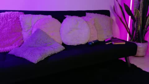 Val martinez  online show from 05/02/26, 02:27
