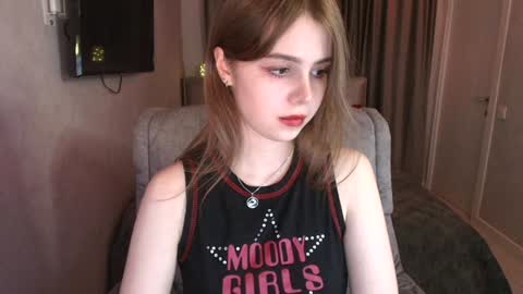 tripleprinces online show from 01/06/25, 06:41