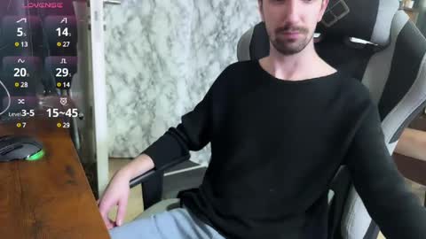 Snapshot of triplestripes chatting on 02/16/25, 01:49 SibSab online show from 02/16/25, 01:49