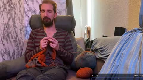 Snapshot of triplestripes chatting on 09/15/25, 01:44 SibSab online show from 09/15/25, 01:44