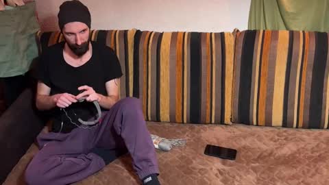 Snapshot of triplestripes chatting on 01/18/26, 08:23 SibSab online show from 01/18/26, 08:23