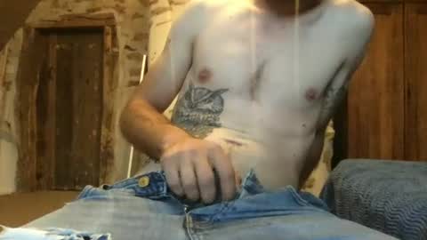 Snapshot of tripstocum chatting on 07/25/26, 04:48 FluideAmer online show from 07/25/26, 04:48