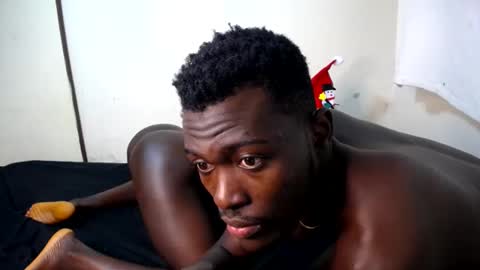 Snapshot of trisboo5 chatting on 12/03/24, 11:13 Trisboo5 online show from 12/03/24, 11:13