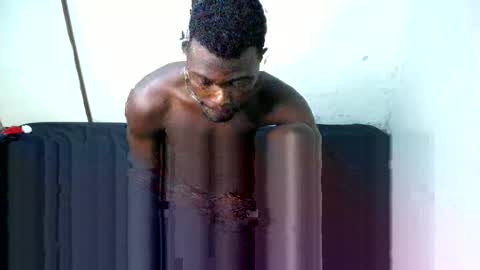 Snapshot of trisboo5 chatting on 12/11/24, 06:47 Trisboo5 online show from 12/11/24, 06:47