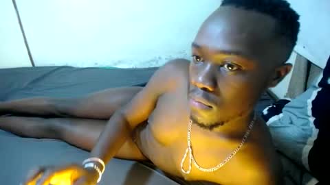 Snapshot of trisboo5 chatting on 01/22/25, 10:26 Trisboo5 online show from 01/22/25, 10:26