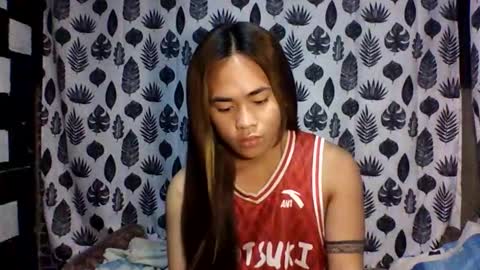 Trishia00 online show from 10/30/25, 02:18