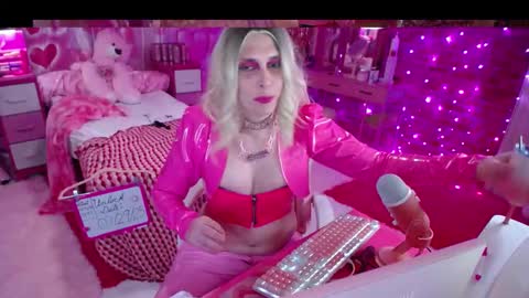 Snapshot of trista_doll chatting on 02/15/25, 12:04 trista_doll online show from 02/15/25, 12:04