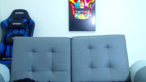Snapshot of tristan_bm chatting on 01/13/25, 02:21 tristan bm online show from 01/13/25, 02:21