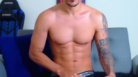 Snapshot of tristan_bm chatting on 03/01/25, 12:23 tristan bm online show from 03/01/25, 12:23
