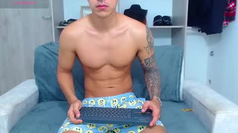 Snapshot of tristan_bm chatting on 09/20/25, 12:28 tristan bm online show from 09/20/25, 12:28