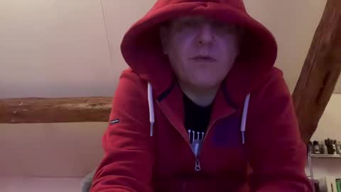 Snapshot of tritonspace chatting on 02/22/25, 11:46 Triton online show from 02/22/25, 11:46