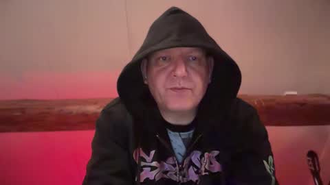 Triton online show from 04/08/26, 02:55