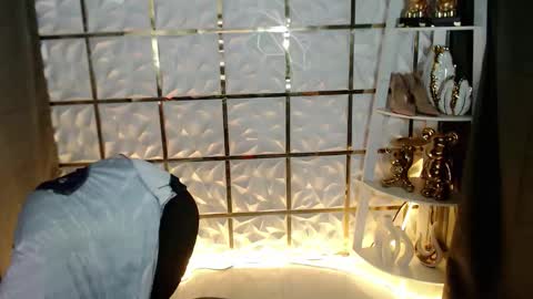 trixie_foxslut online show from 03/15/26, 12:22