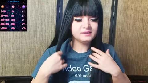 Snapshot of trixiedoescamcam chatting on 12/18/24, 08:03 trixiedoescamcam online show from 12/18/24, 08:03