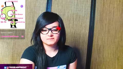 Snapshot of trixiedoescamcam chatting on 09/20/25, 10:00 trixiedoescamcam online show from 09/20/25, 10:00