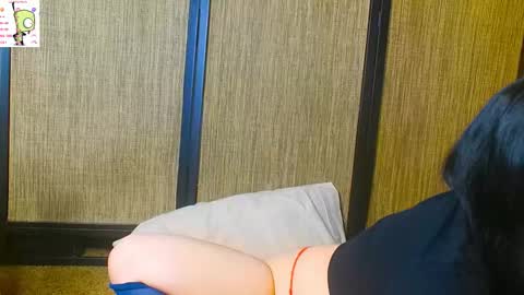 trixiedoescamcam online show from 01/14/26, 12:49