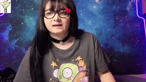 trixiedoescamcam online show from 04/21/26, 01:42