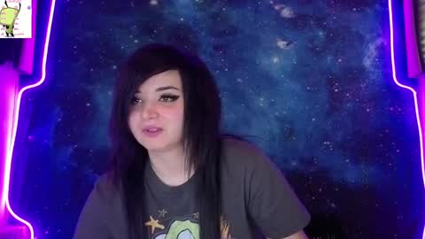 trixiedoescamcam online show from 05/22/26, 09:20