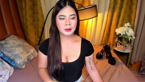 TRIXIE online show from 03/18/26, 07:44