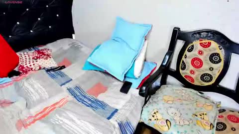 trixxy online show from 02/23/25, 08:00