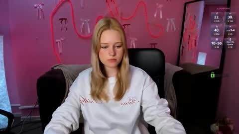 Trixy online show from 03/17/26, 06:50