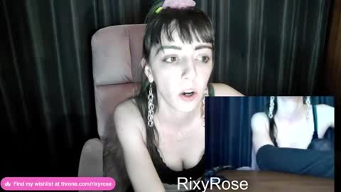 Snapshot of trixyrose chatting on 12/04/24, 02:20 RixyRose online show from 12/04/24, 02:20