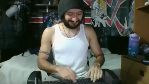 Snapshot of trizquelmen chatting on 02/28/25, 12:31 Andrew online show from 02/28/25, 12:31