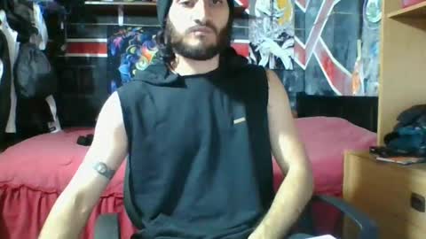 Snapshot of trizquelmen chatting on 10/13/25, 10:54 Andrew online show from 10/13/25, 10:54