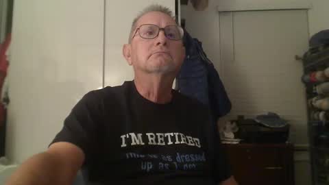 Troffer online show from 11/11/25, 11:38