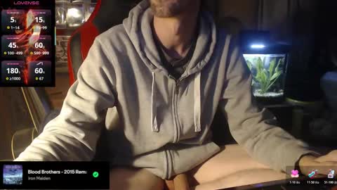 Snapshot of trooper0690 chatting on 11/11/25, 06:08 trooper0690 online show from 11/11/25, 06:08