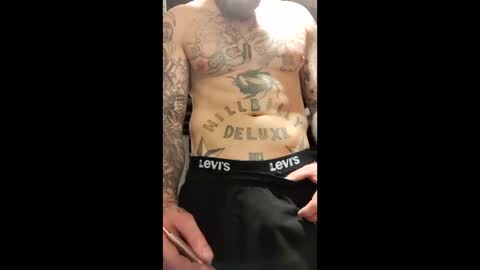 troy27503 online show from 02/21/26, 03:51