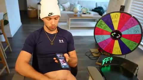 Troy Green online show from 04/12/26, 09:20