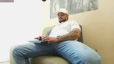 Troy online show from 04/27/26, 10:19