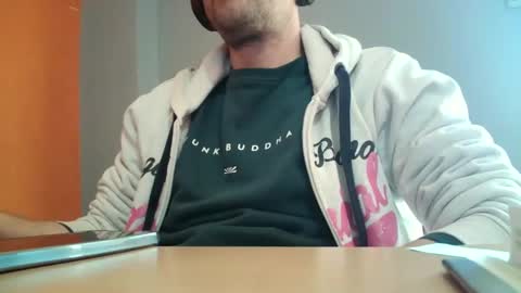 Snapshot of truble_78 chatting on 02/25/25, 12:24 truble_78 online show from 02/25/25, 12:24